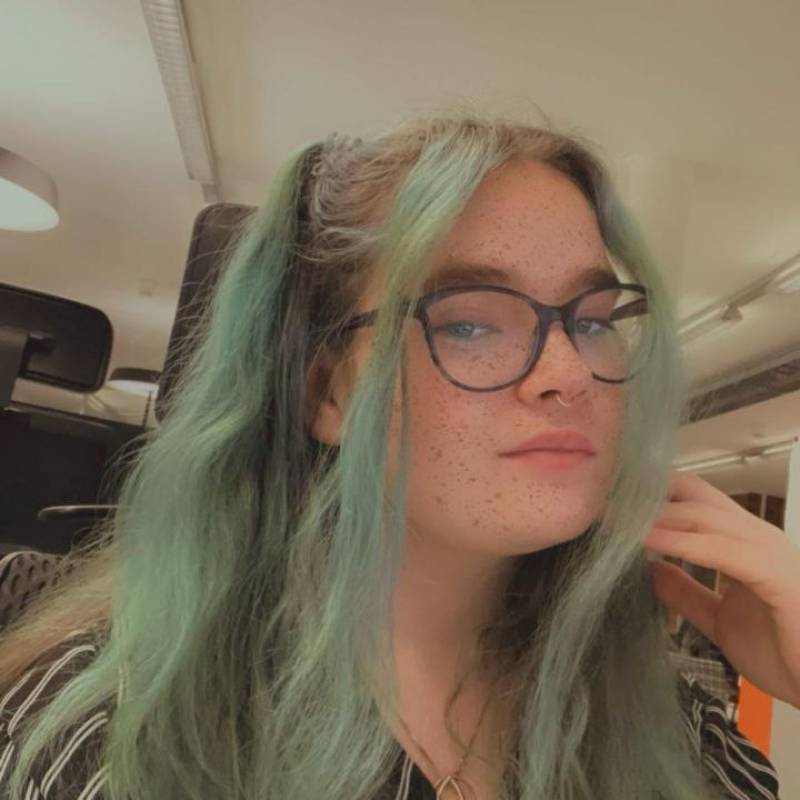 catherine, 25, Erquelinnes