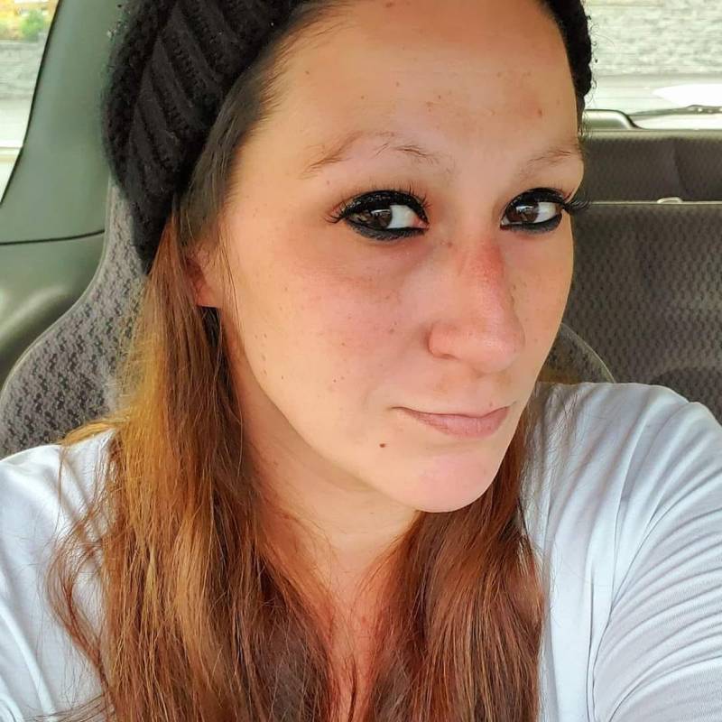 Joybhuket, 32, Dom ale