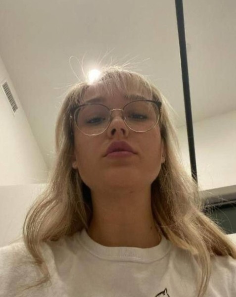 Lila, 30, Devrek