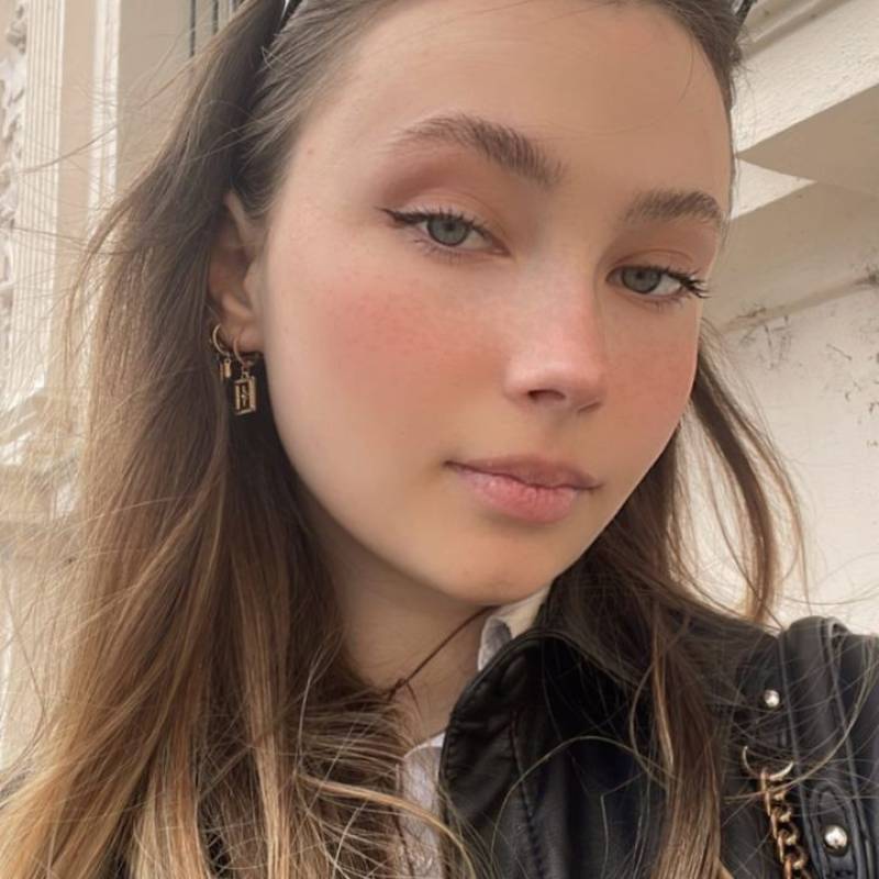 Melody, 27, Meulaboh