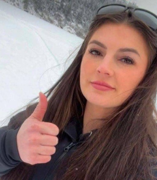 Hannah baron, 25, Ban Na Sai