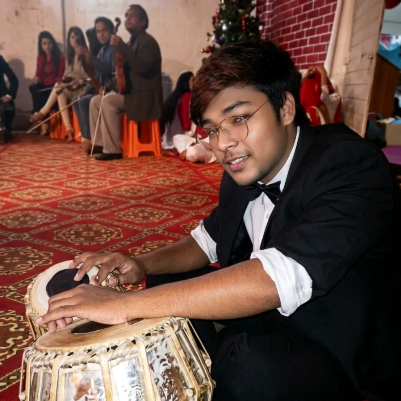 Usman, 26, Takaev