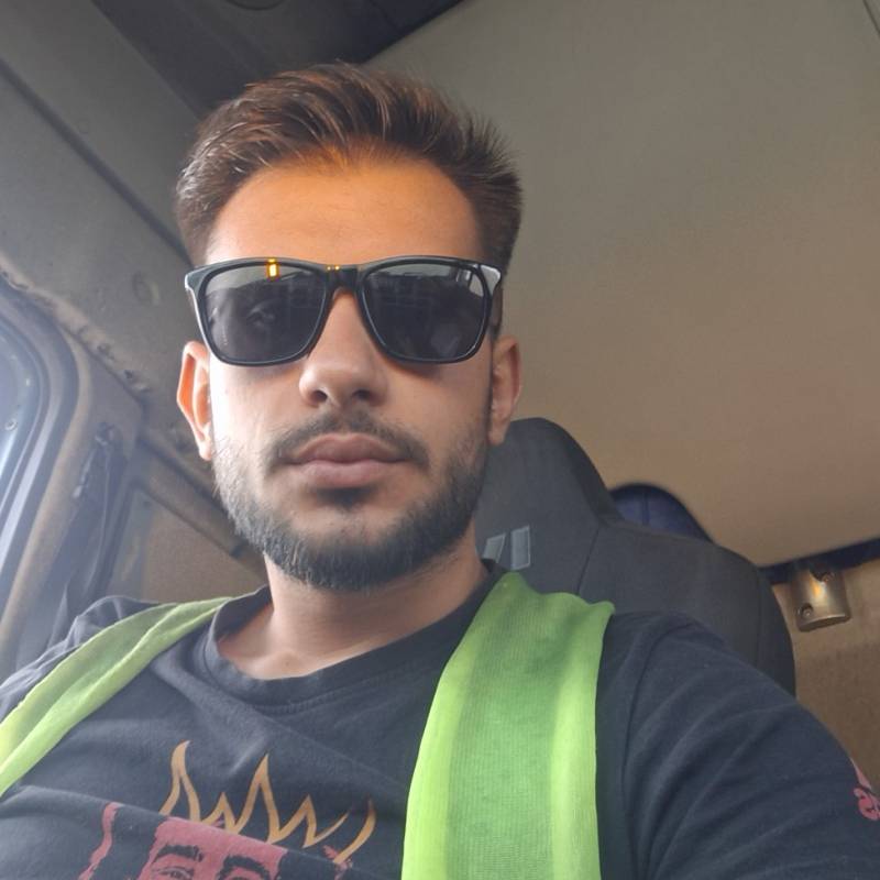 Staicu, 23, Sakhipur