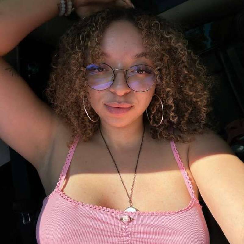 Cynthia Sophie, 30, Shuangyashan