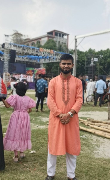 Toriqul islam, 24, Kolkata