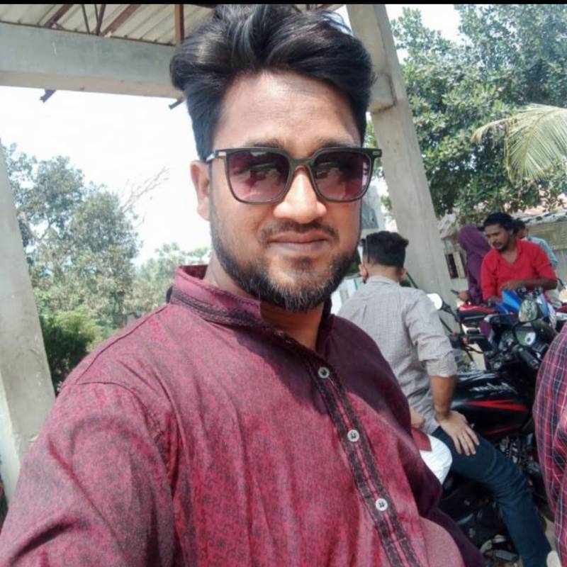Imam Hossain, 43, Uzhhorod