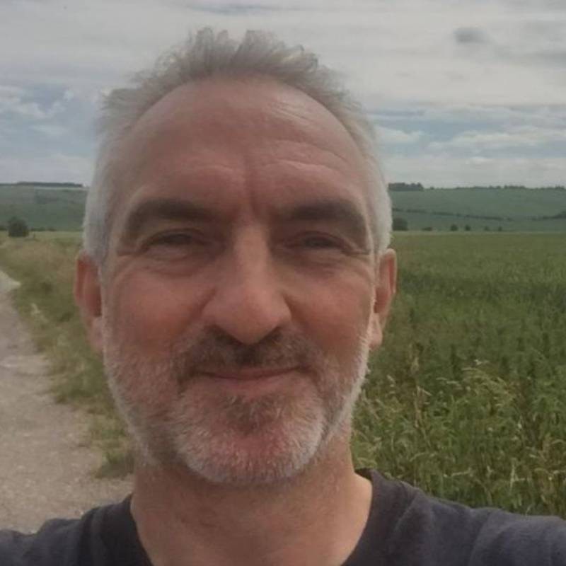 Mitchell, 58, Eda
