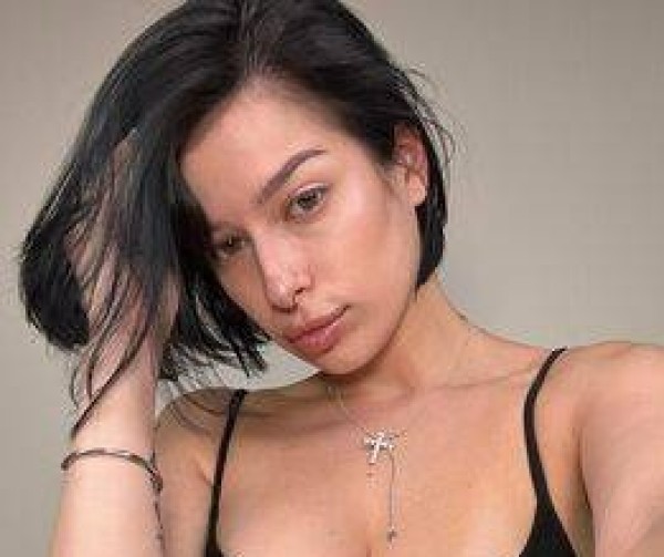 Stellawis, 30, Bhol