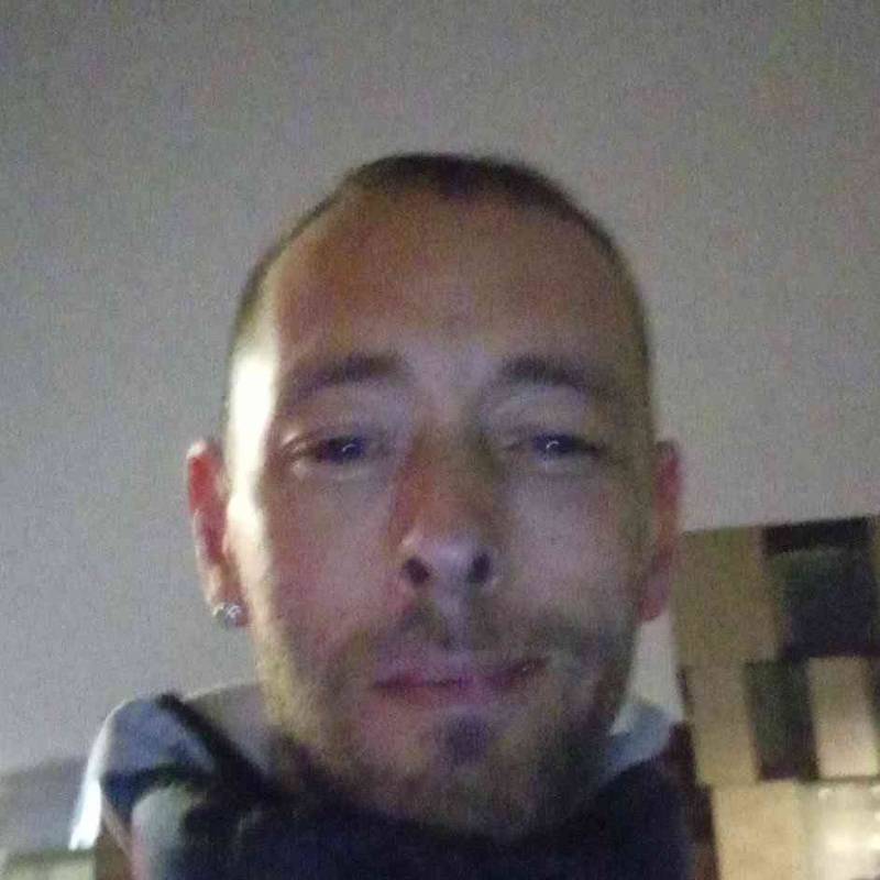 Terry, 50, Les Irois