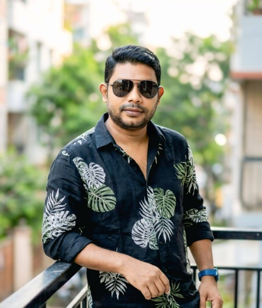 Ishan, 32, Brimington