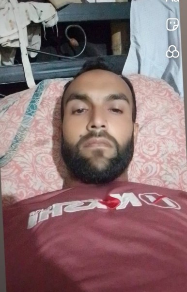 Mr, 26, Ab Ummus