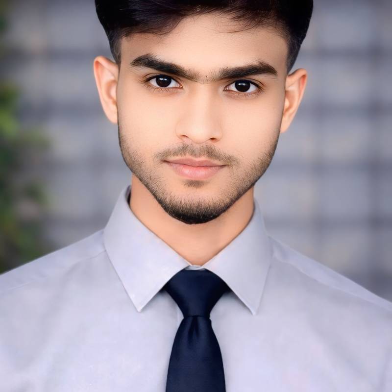 Komol, 21, Almaty