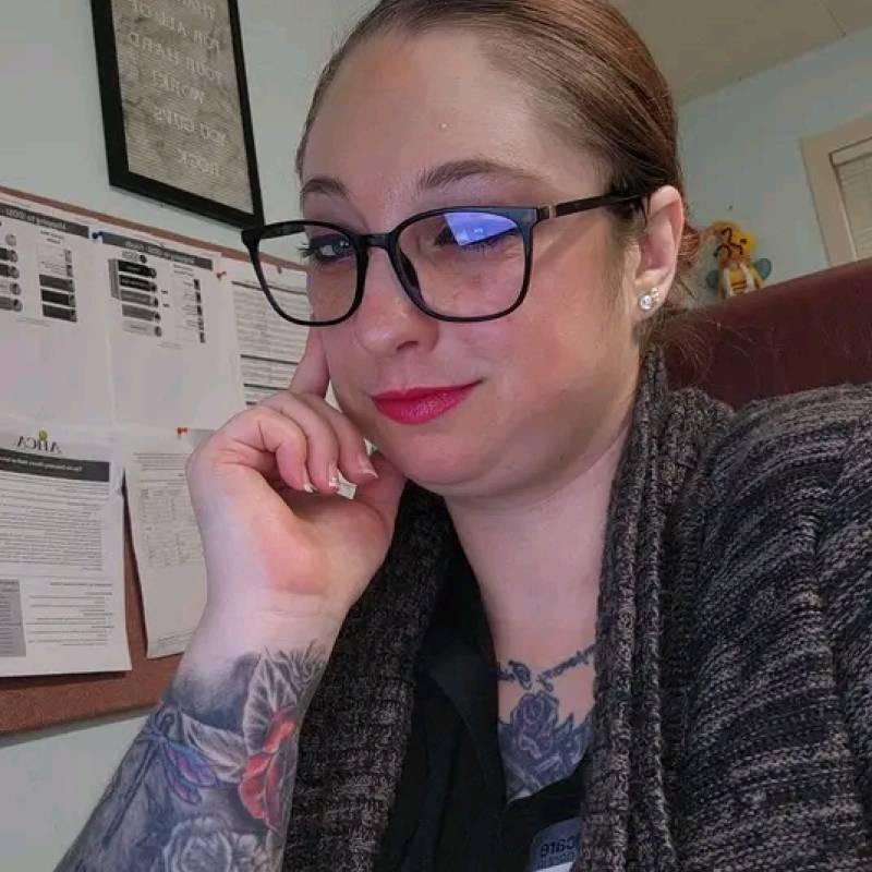 Stephanie, 42, H