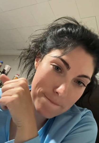 Taylor  Naomi, 36, Ban Kaeng
