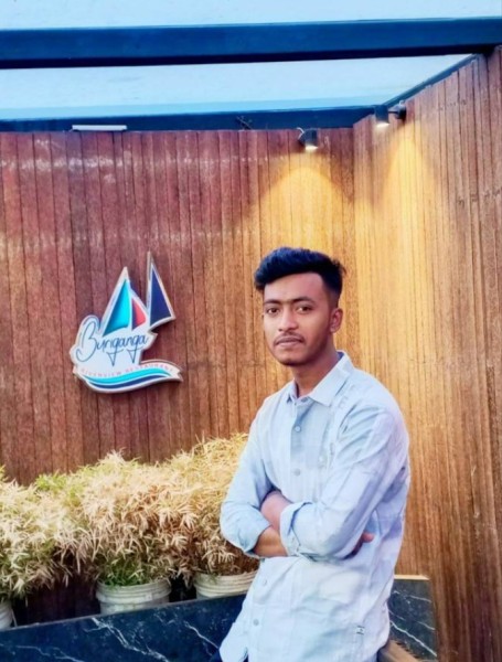 Sojib, 18, Pathardi