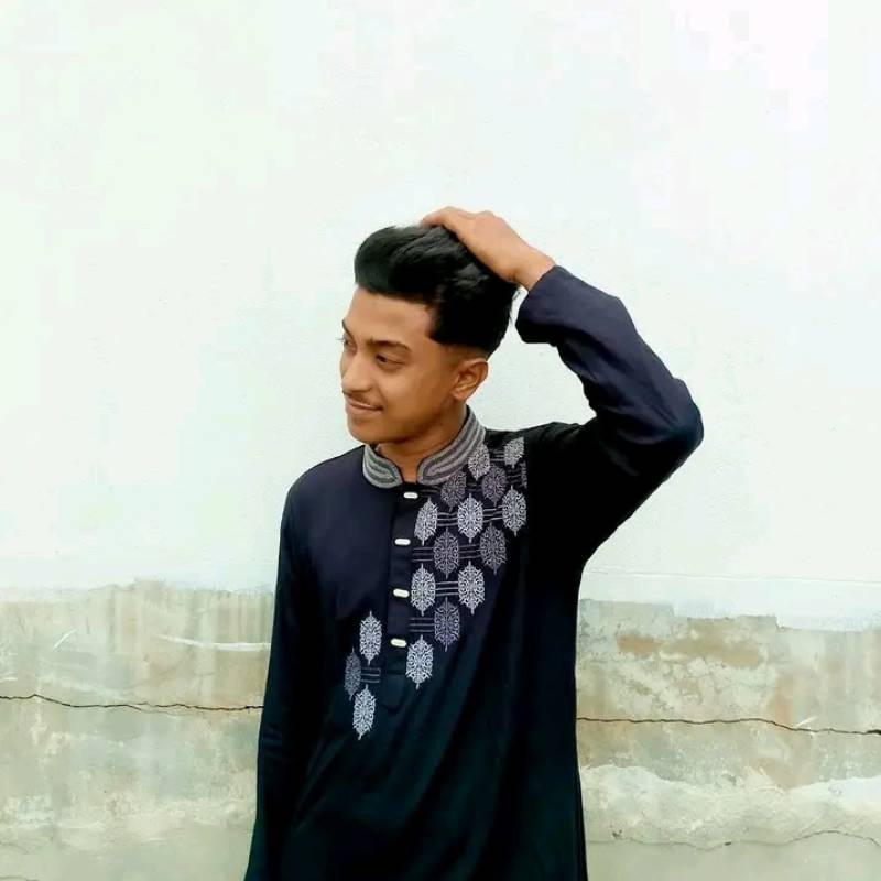 EMON, 21, Baykalsk