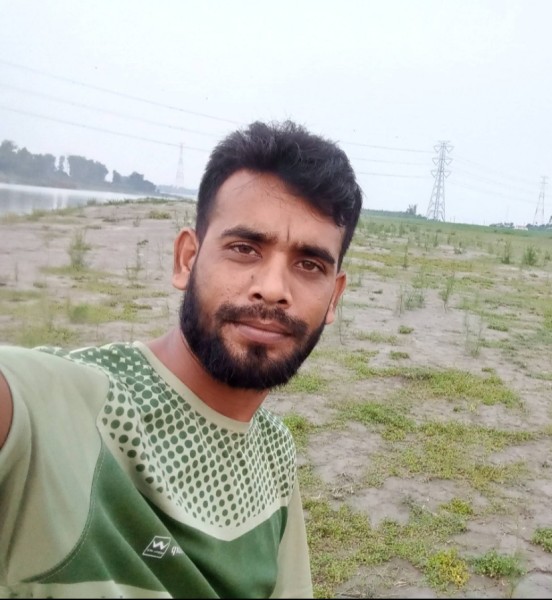 ismail, 25, Schwechat