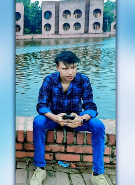 Hasan, 23, Drassi