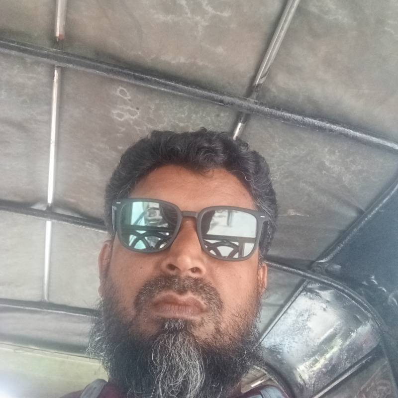 আব্দুল্লাহ, 39, Nderbor