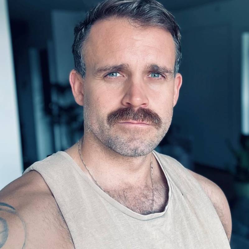 Rob Goddard, 66, Gelves