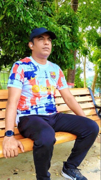 hossan, 37, Shenmu