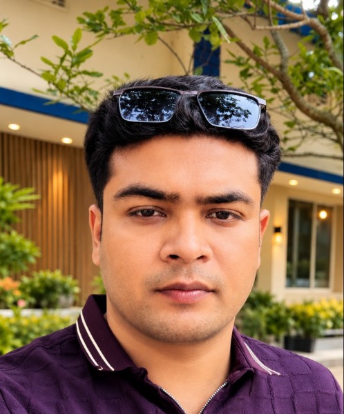 Shahin, 35, Loma Plata