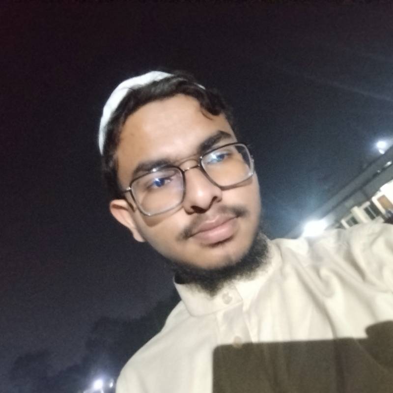 Ruman,, 19, Solapur