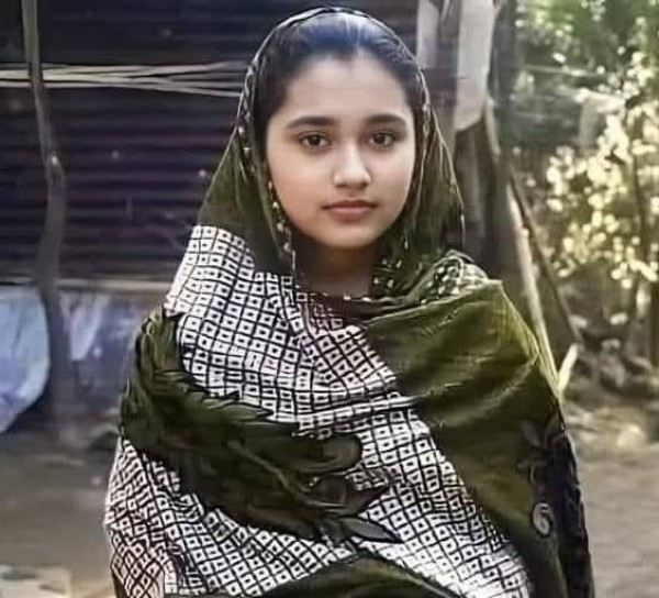 Atikur, 19, Peru
