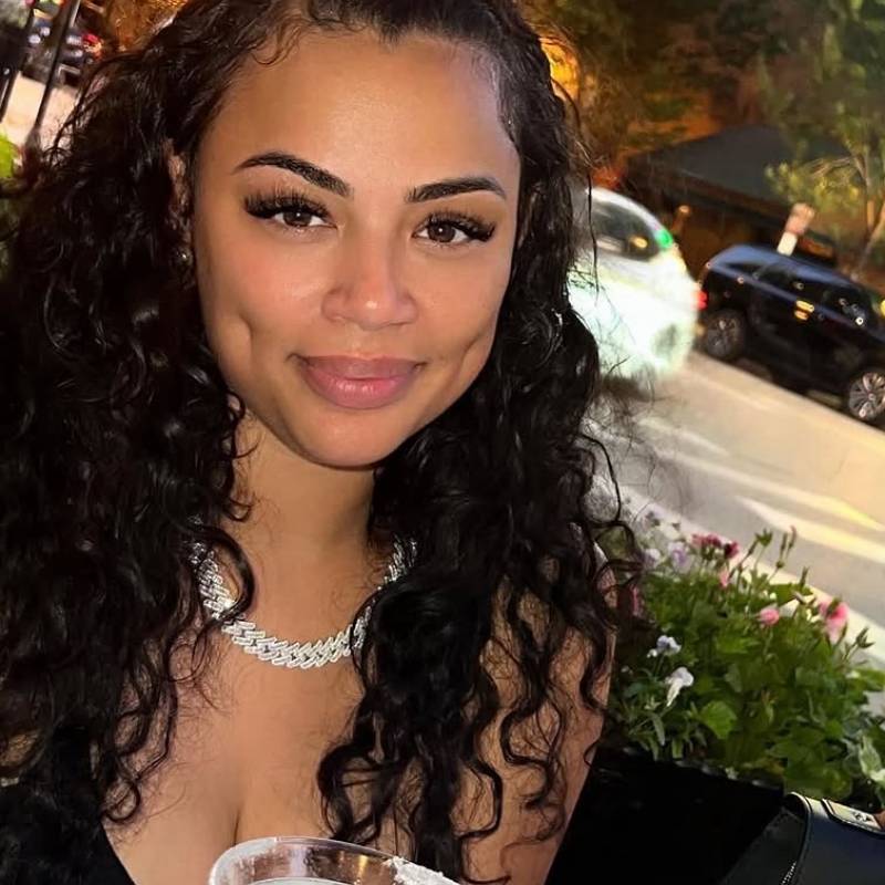 Jessica, 40, Dunhuang