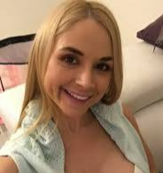 bella, 40, Triuggio