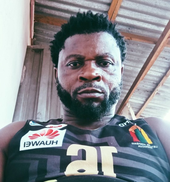 Amechi, 43, Kushnarnkovo