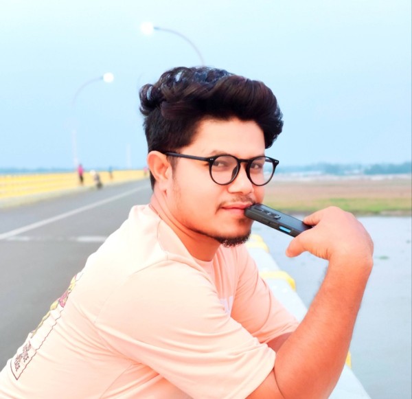 Abir Ahmed, 25, Ichalkaranji