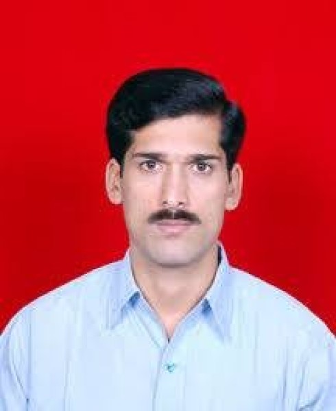 Govind, 29, Janin