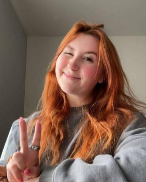 Lisa Suttles, 32, Ban Khlong