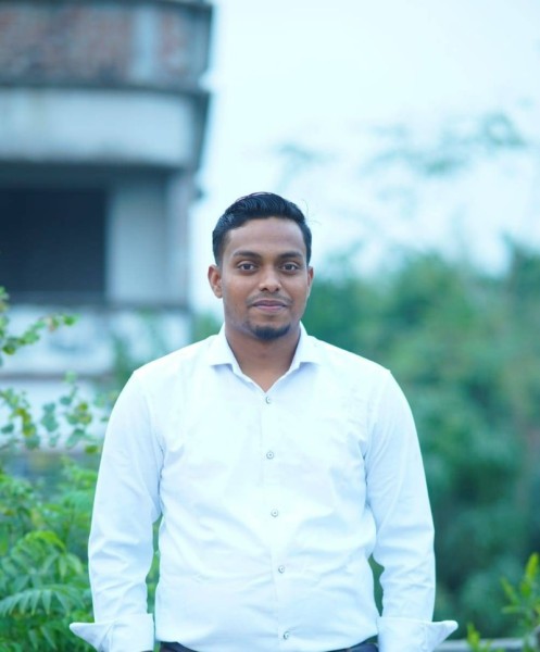 Akash, 29, Schortens