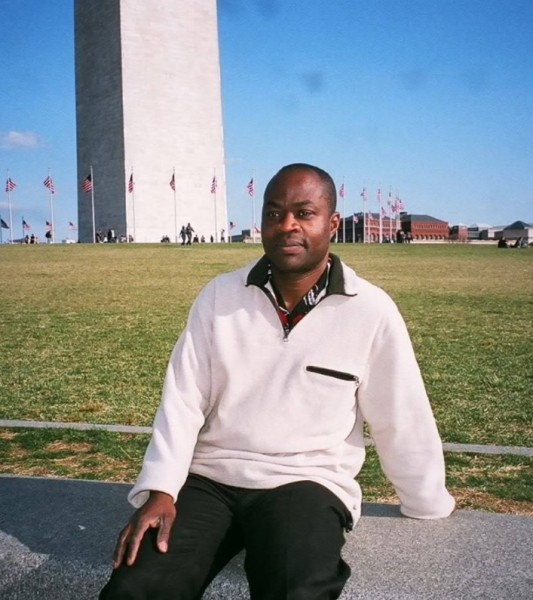 Emmanuel, 44, Eqlid