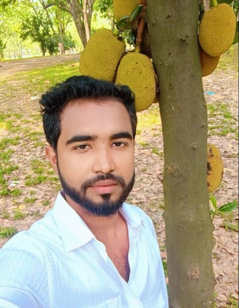 Md Murad, 35, Cornwall
