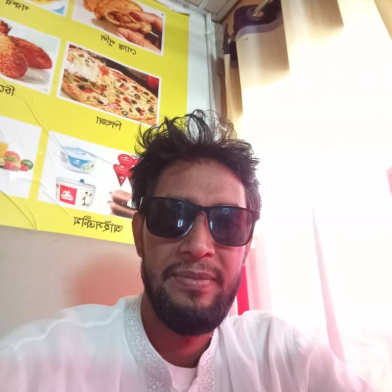 Mozammel, 32, Califona