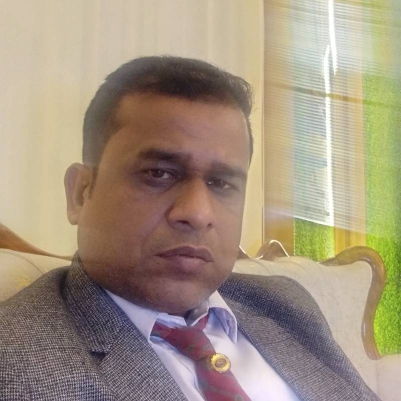 Dr. Md. Aminul Islam, 42, Hzjelejecenel