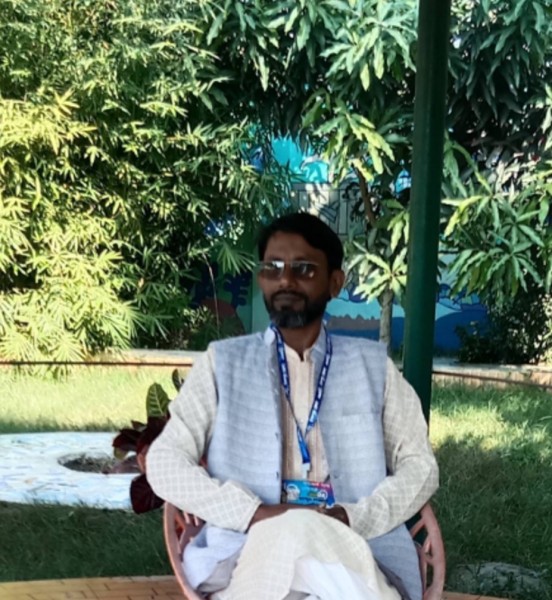 Rsju, 36, Ransiki