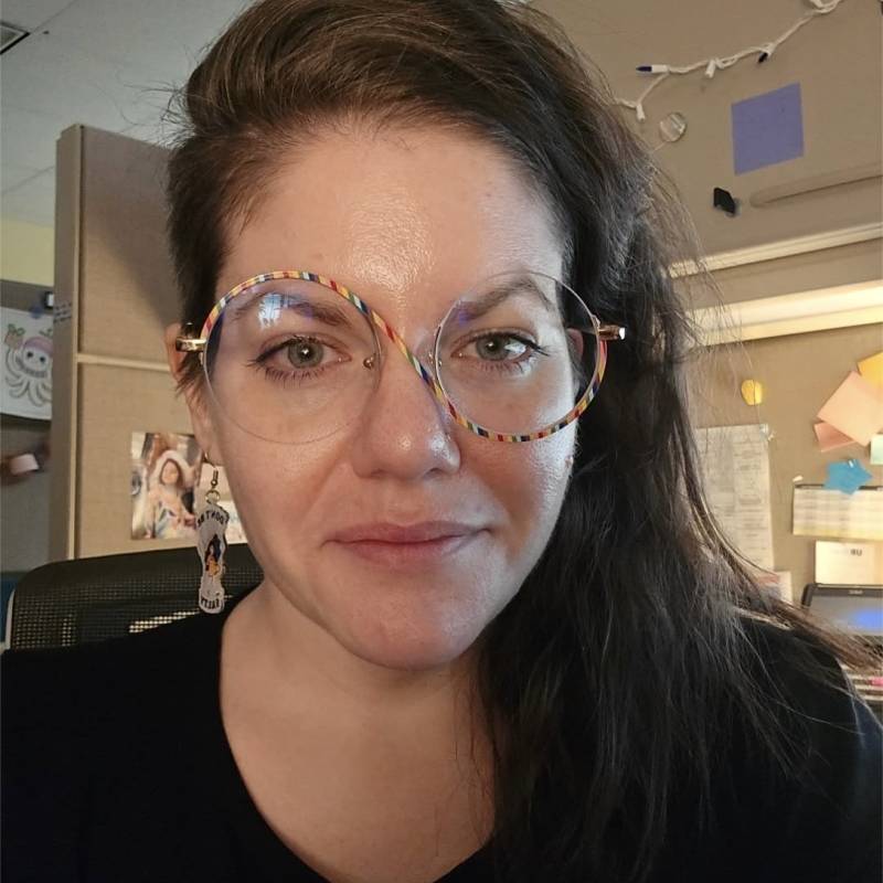 Stella, 43, Chai Prakan