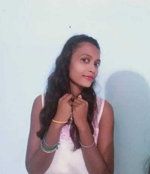 Chandrawati kumari, 32, Guernsey