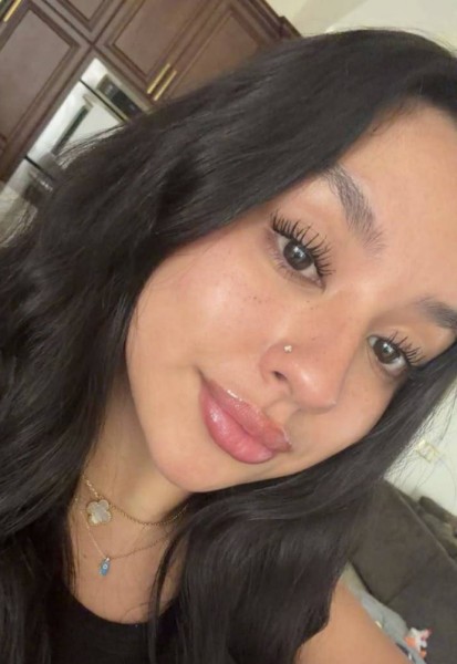 Ellen, 26, Garagoa