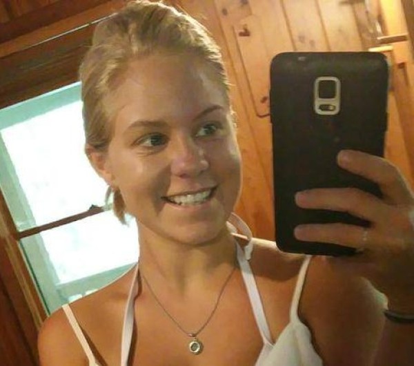 Annabelle, 34, Kourou