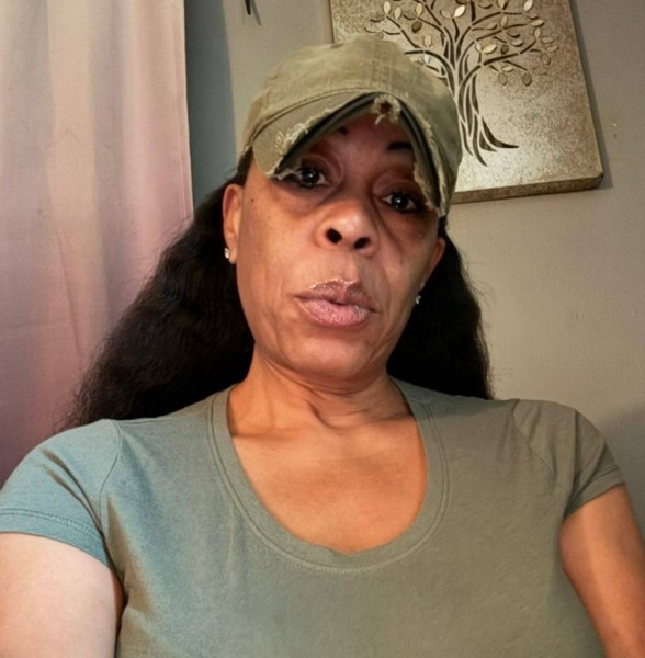 allison, 50, Hopkins