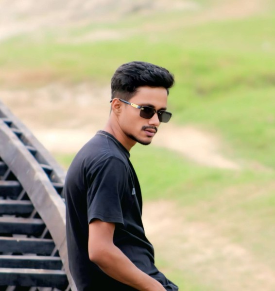 Shezan, 24, Dhqka