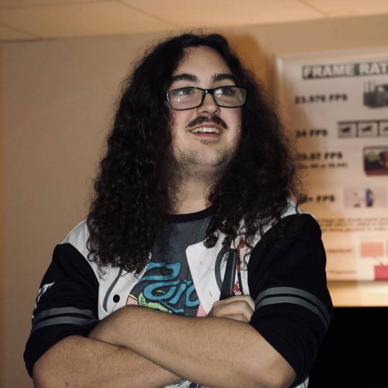 Zander, 20, Basse