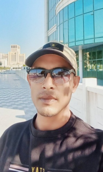 Johan, 31, Olympia