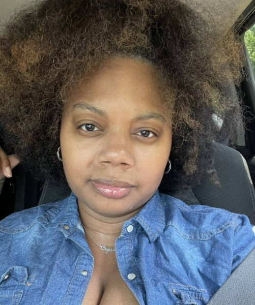 Crystal, 40, Linn