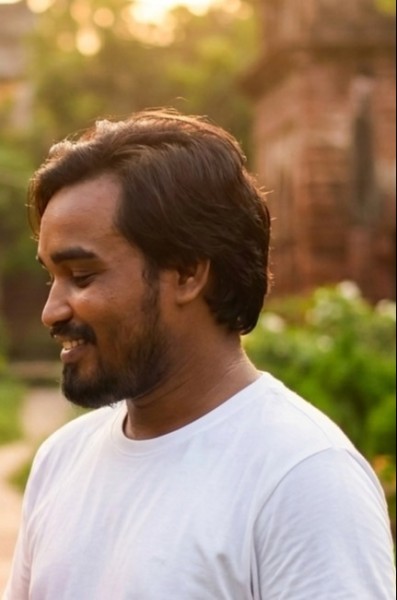 Alom, 37, Pithampur